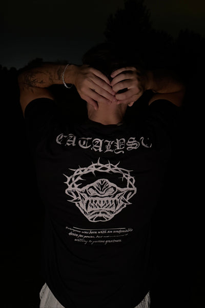"Oni" Classic Fit T-Shirt