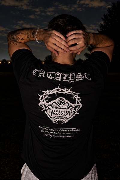 "Oni" Classic Fit T-Shirt